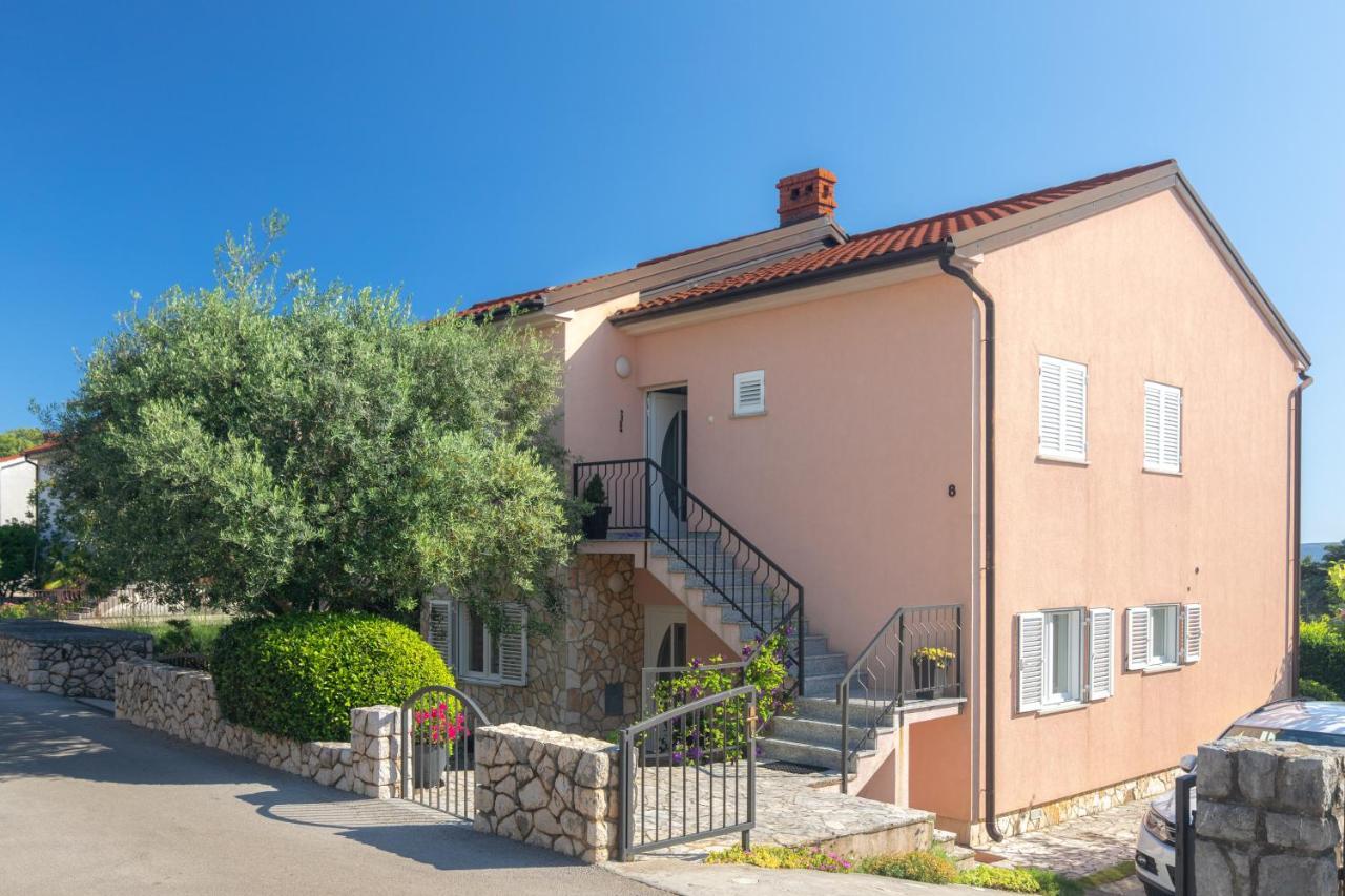 Apartment Lavanda With Beautiful Garden Veglia Exterior foto
